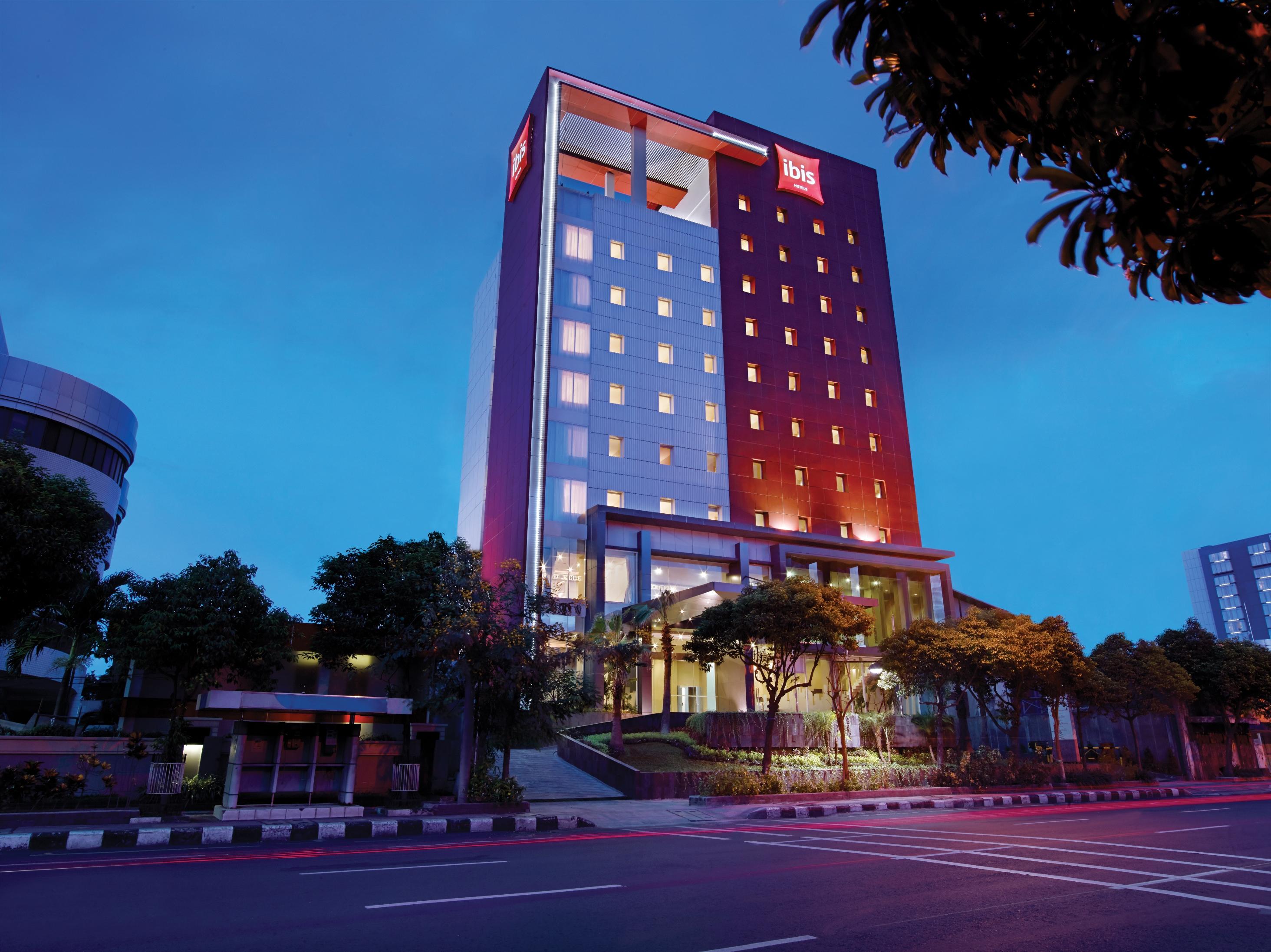 Ibis Surabaya City Center Екстер'єр фото