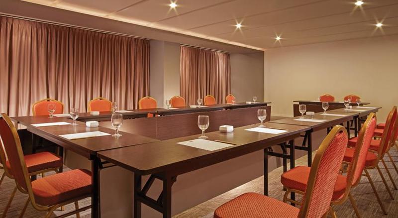 Ibis Surabaya City Center Екстер'єр фото