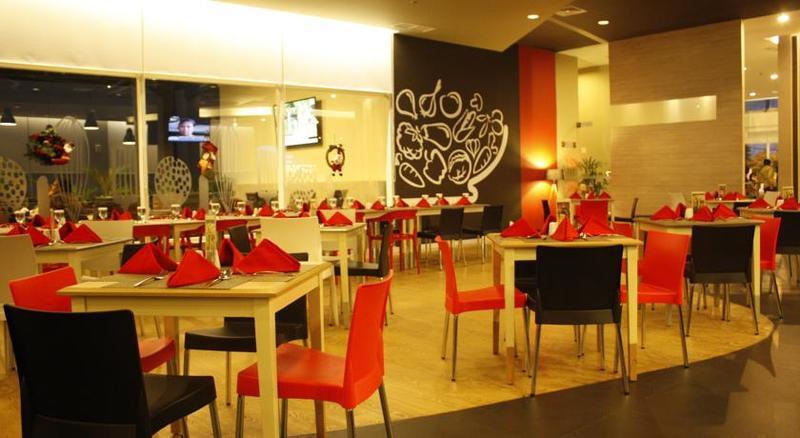 Ibis Surabaya City Center Екстер'єр фото